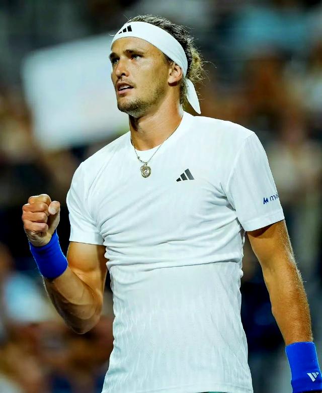 开云体育中国-世界网球队轻取日本网球队，兹维列夫统治全场的简单介绍